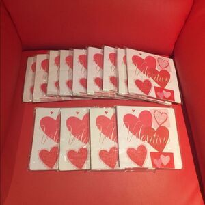 13 Valentine Lunch Napkins